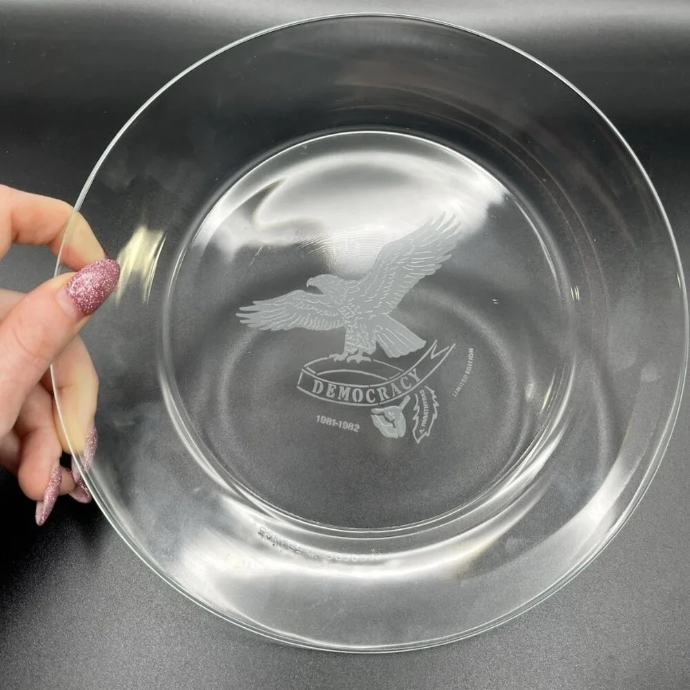 Vintage Arcoroc France American Legion Democracy Eagle Plate 1981-1982 Etched